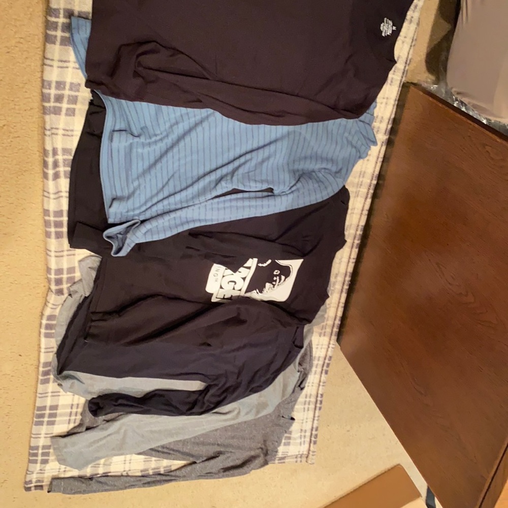 7 medium long sleeve